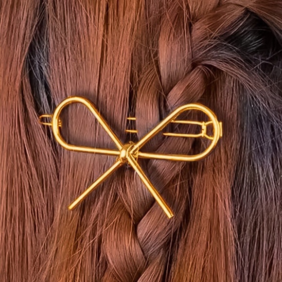 Accessories - ⚜️𝟯𝟬%𝗢𝗙𝗙 𝗯𝘂𝗻𝗱𝗹𝗲𝘀 𝟯+⚜️ NEW Bow Cute Minimalist Barrette